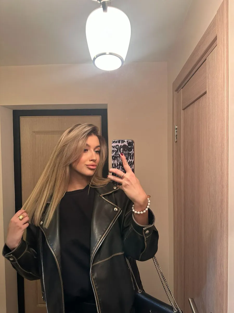 Аделина escort in Kazan