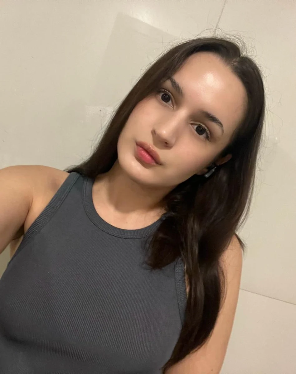 Айя escort in Kazan