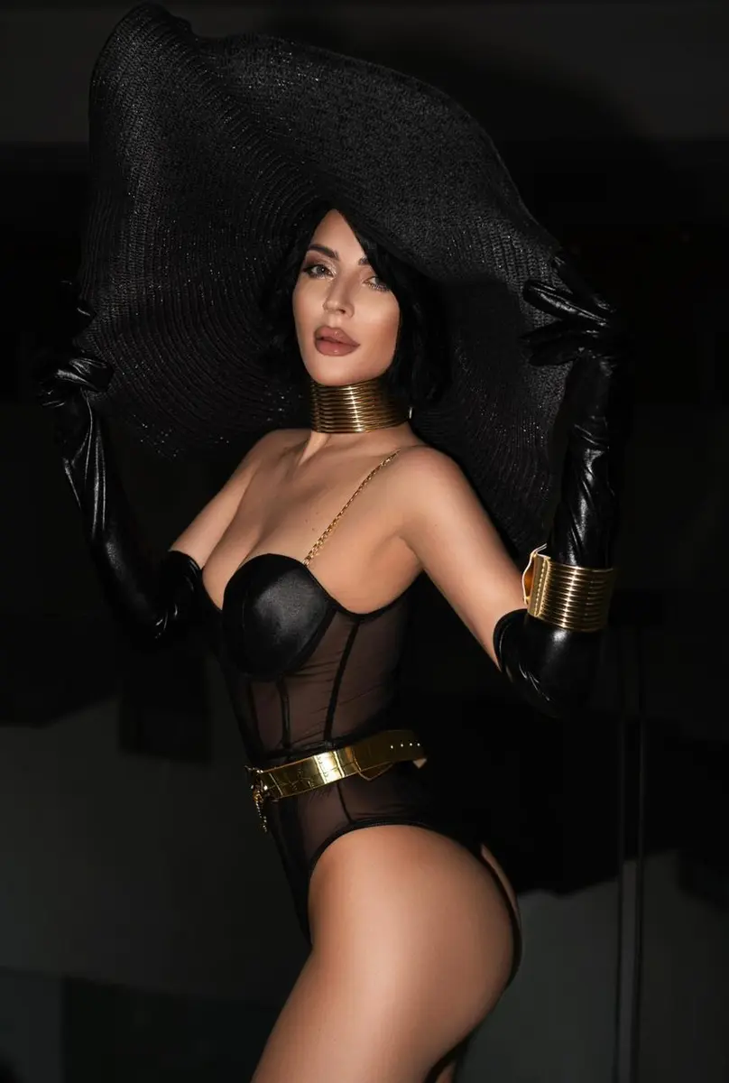 Алекса escort in Kazan