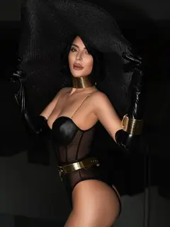 Алекса escort in Kazan