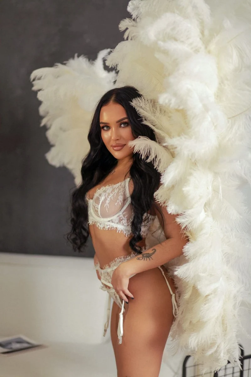 Алика escort in Kazan