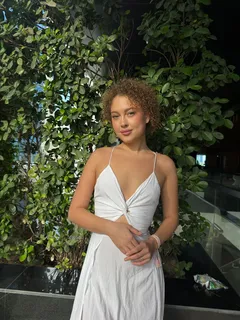 Алиса escort in Kazan