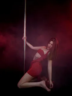 Ангелина escort in Kazan