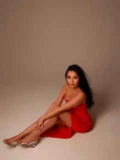 Азалия escort in Kazan