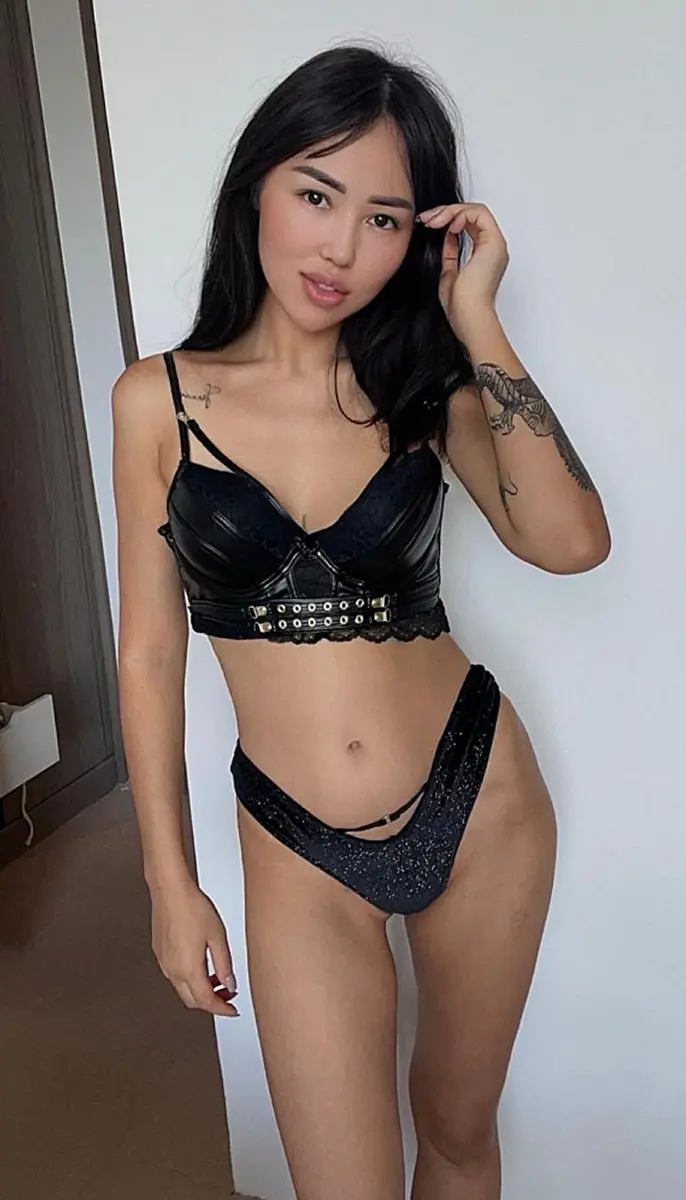 Фаина escort in Kazan