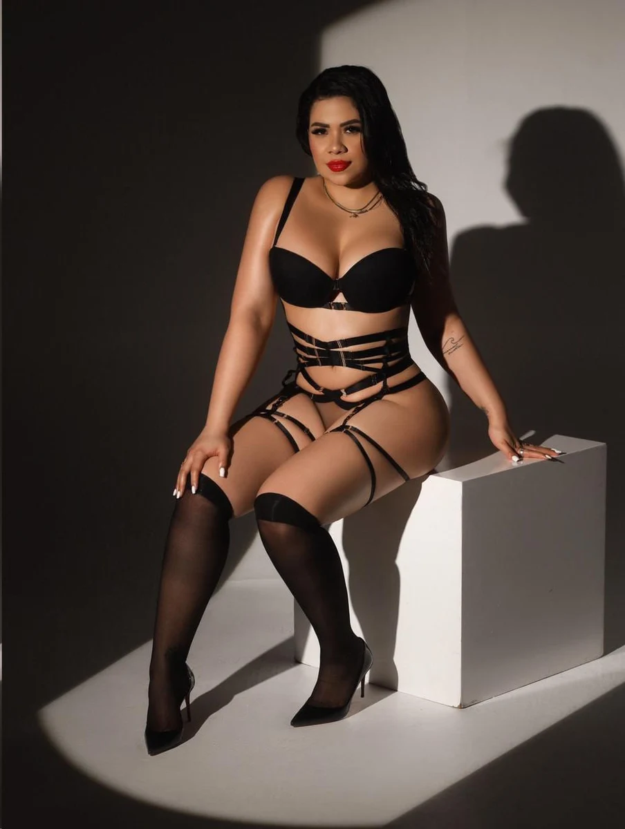 Хлоя escort in Kazan