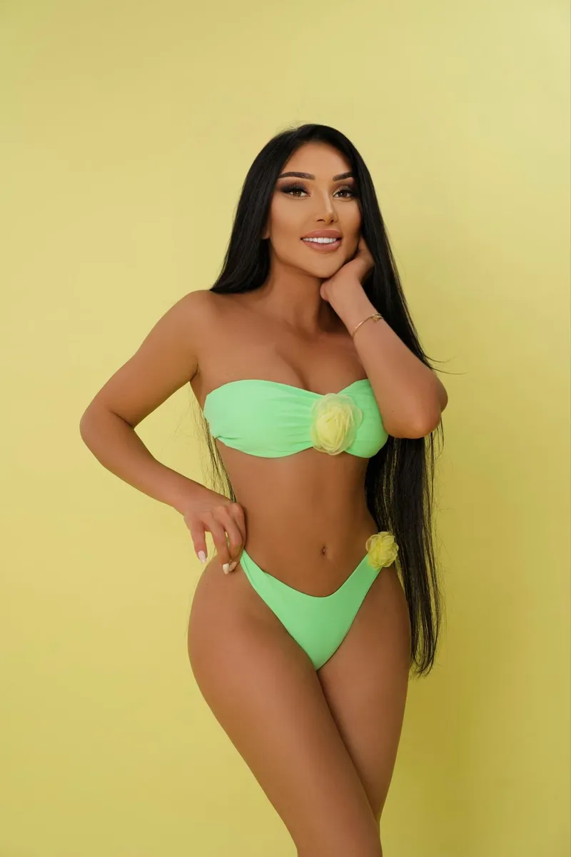 Камилла escort in Kazan