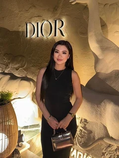 Карен escort in Kazan