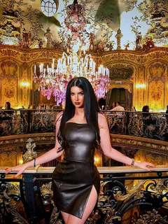 Кассандра escort in Kazan