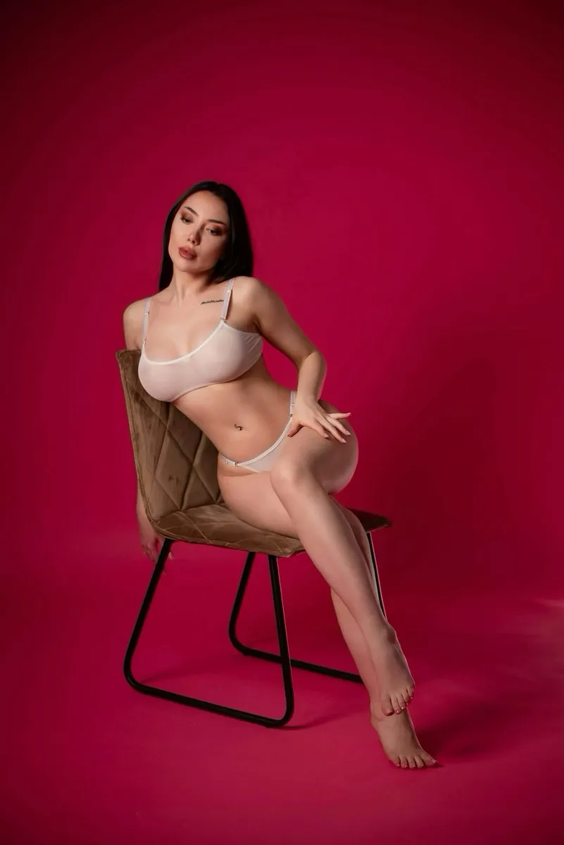 Катерина escort in Kazan