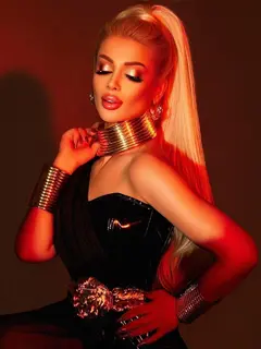 Кейла escort in Kazan