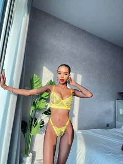 Клеопатра escort in Kazan