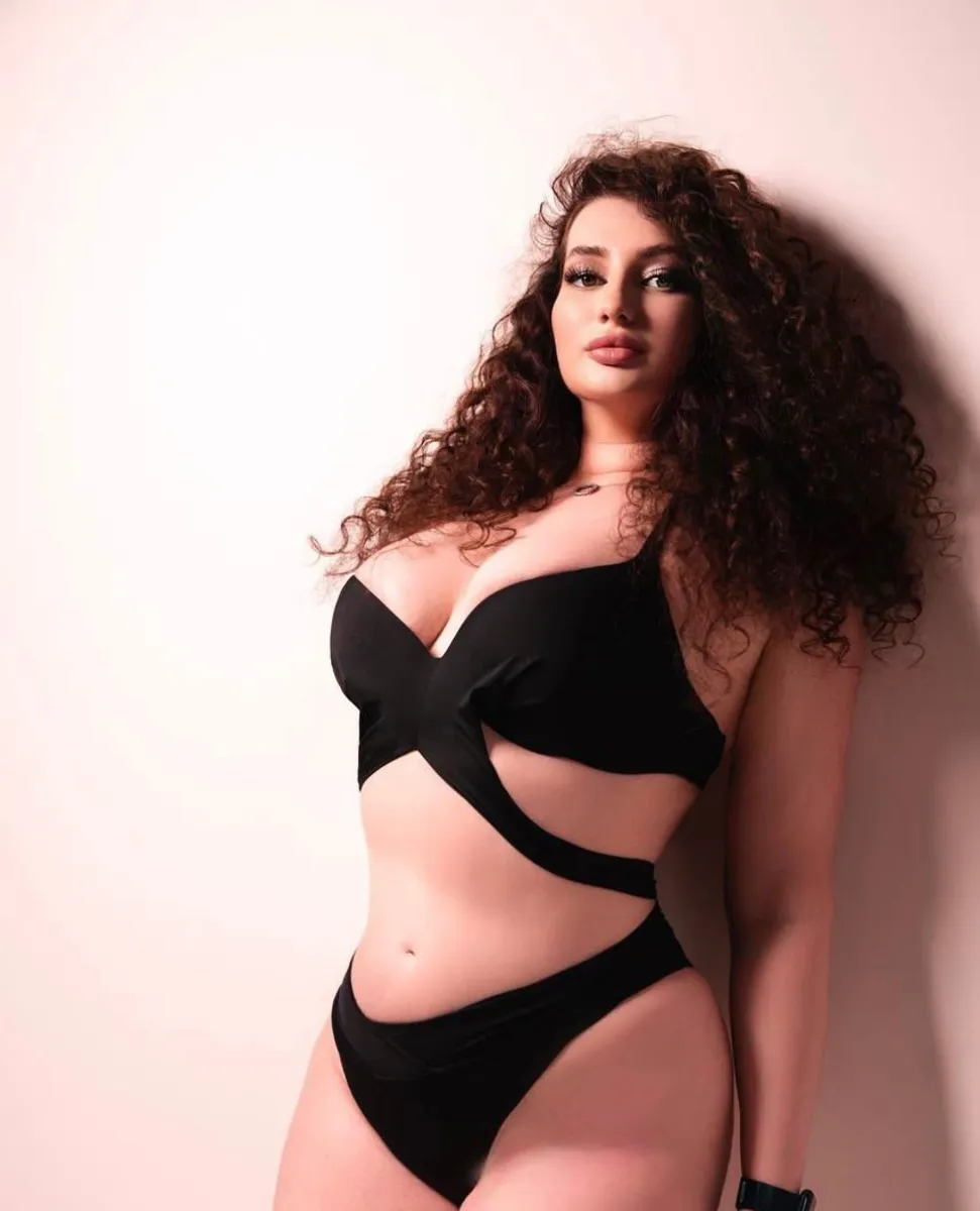 Кристи escort in Kazan