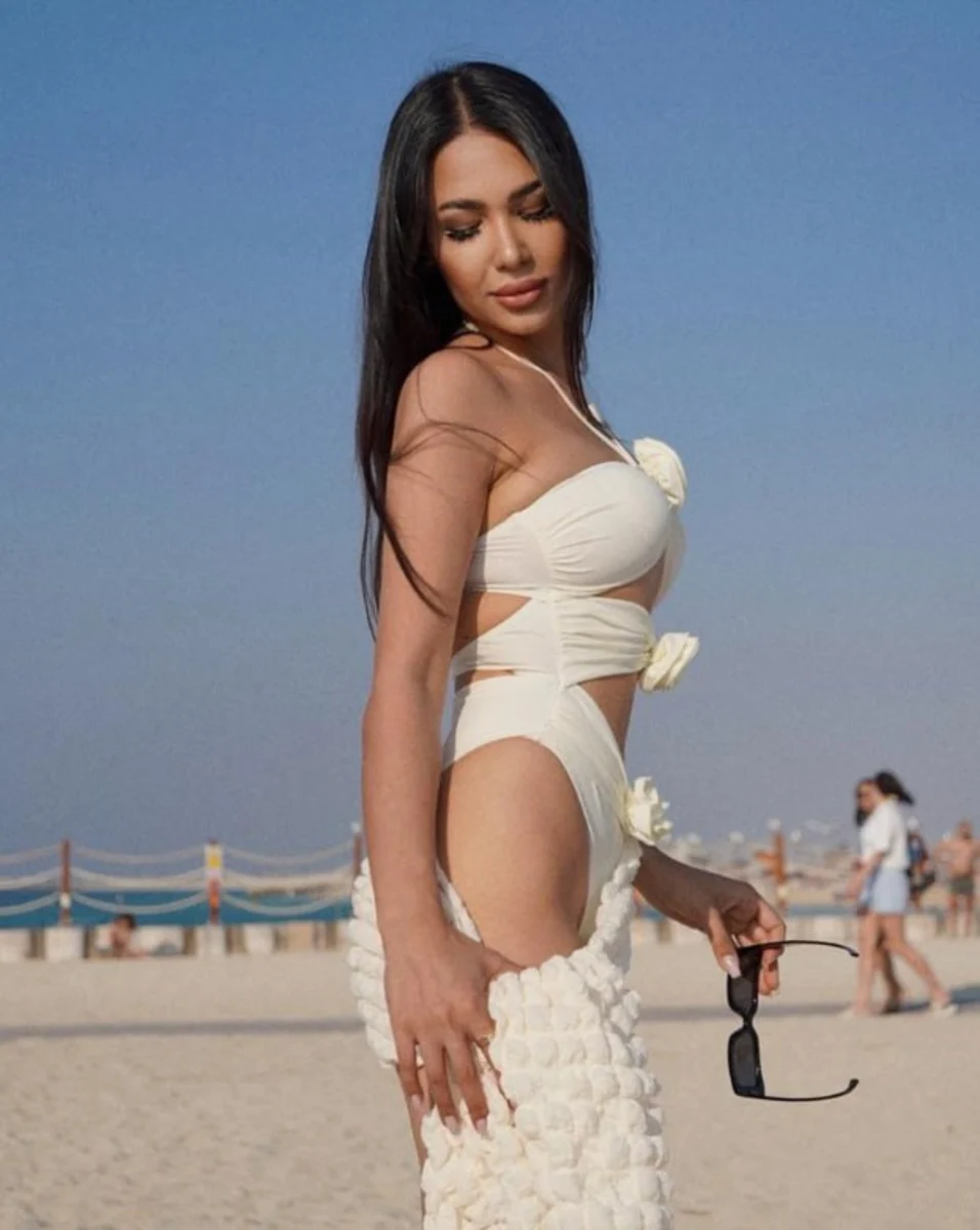 Лейла escort in Kazan