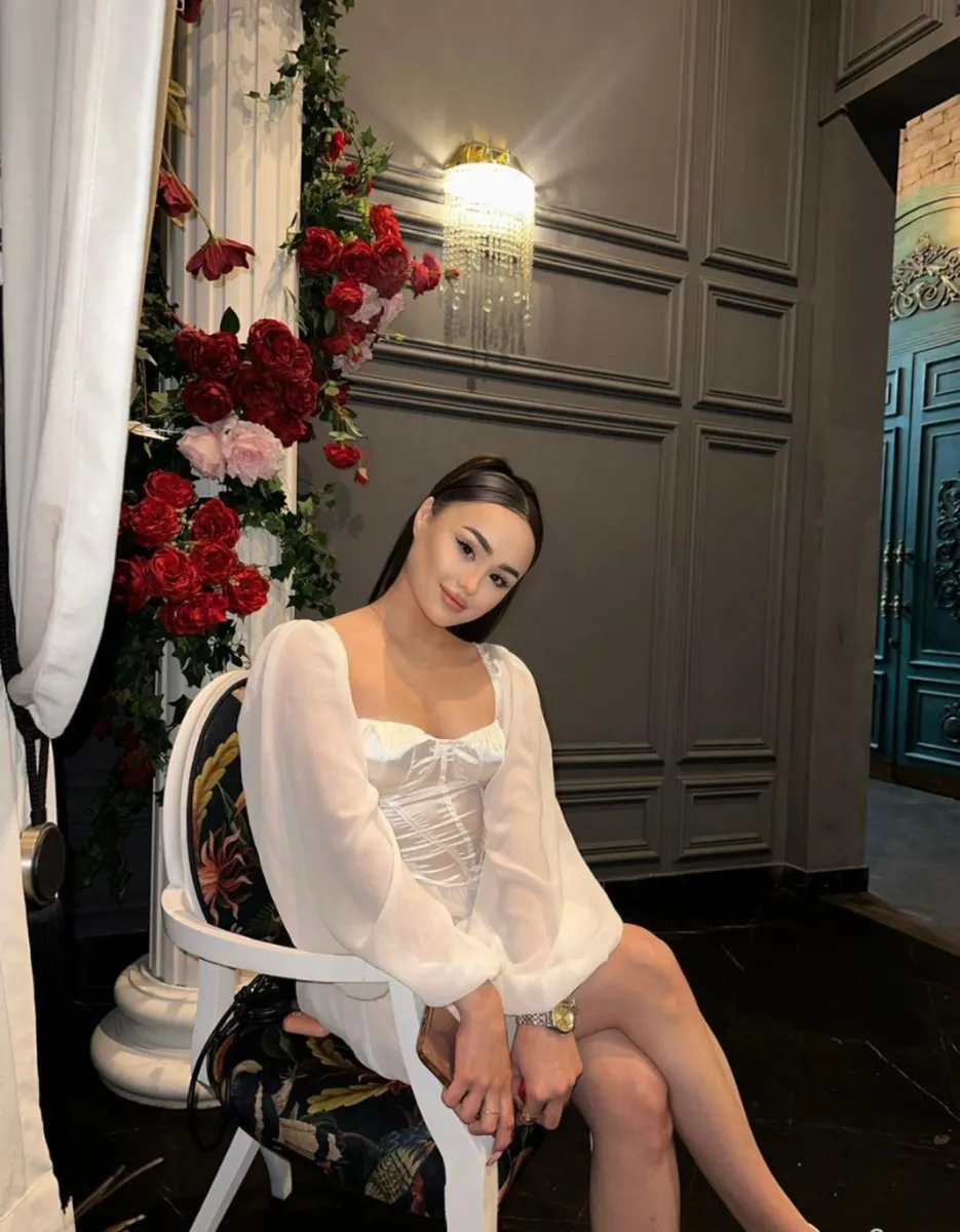 Леора escort in Kazan