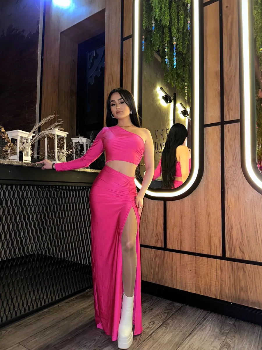 Леора escort in Kazan