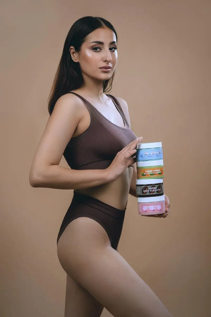 Лима escort in Kazan