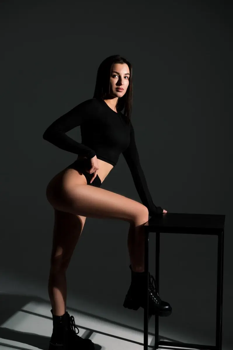 Лиза escort in Kazan