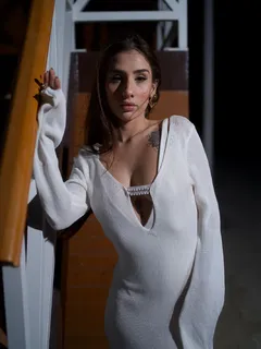 Лиза escort in Kazan