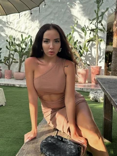 Лолита escort in Kazan