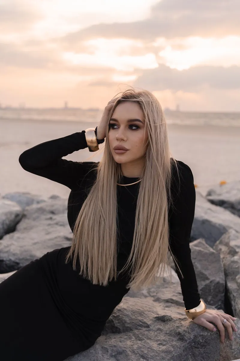 Лорена escort in Kazan