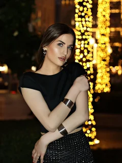 Мара escort in Kazan