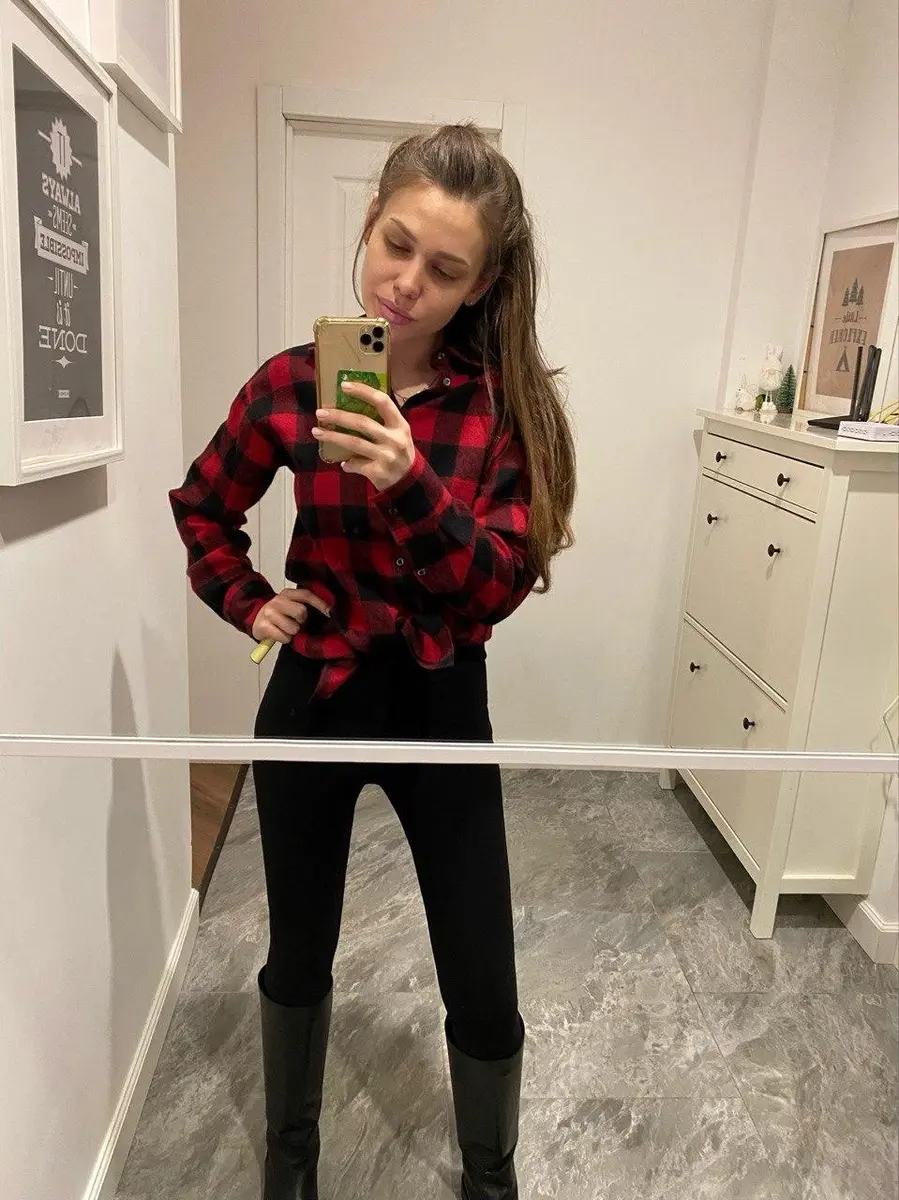 Мелания escort in Kazan