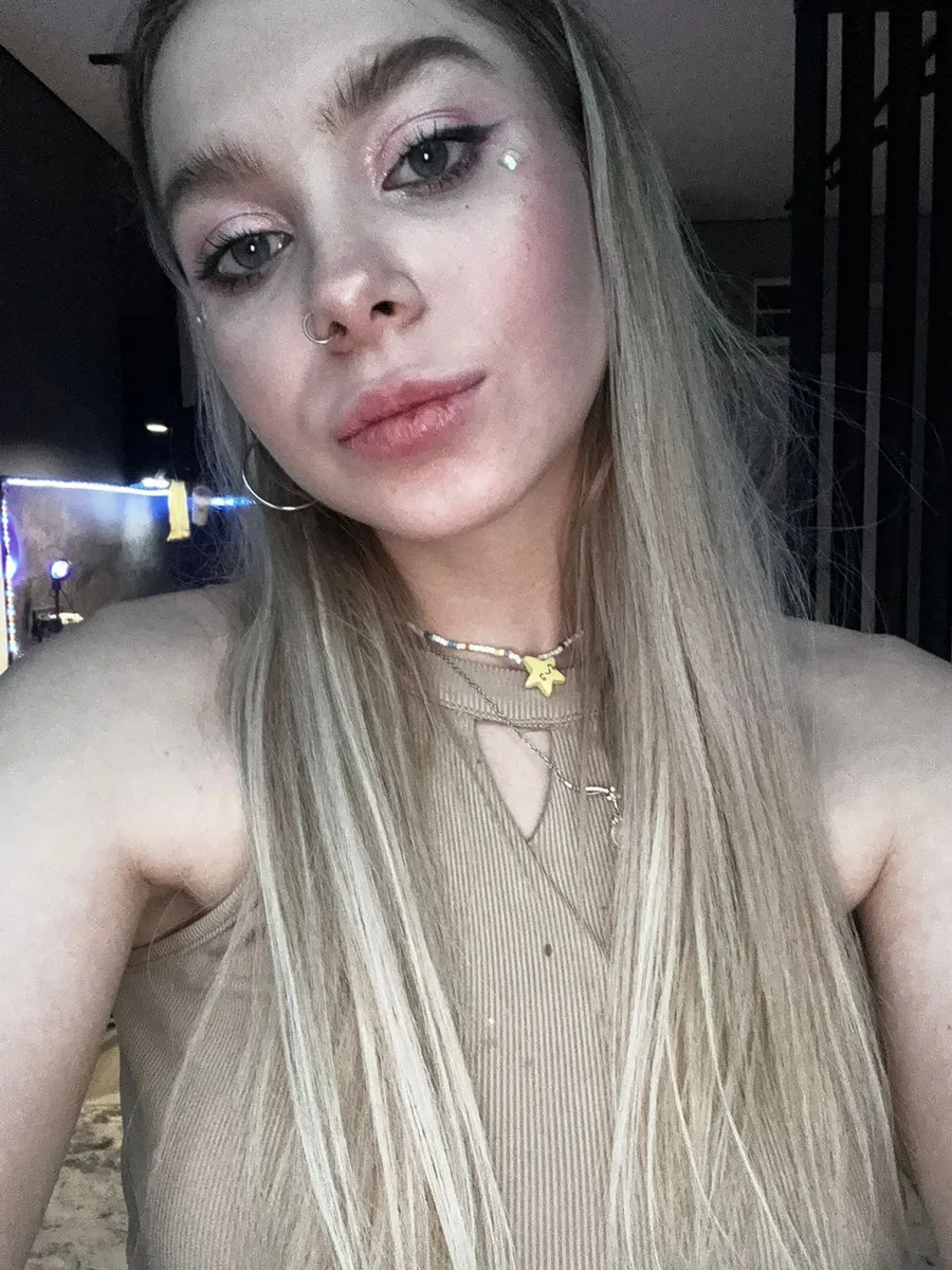 Мия escort in Kazan