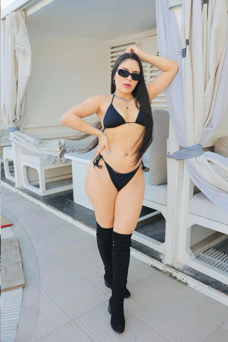 Мия escort in Kazan