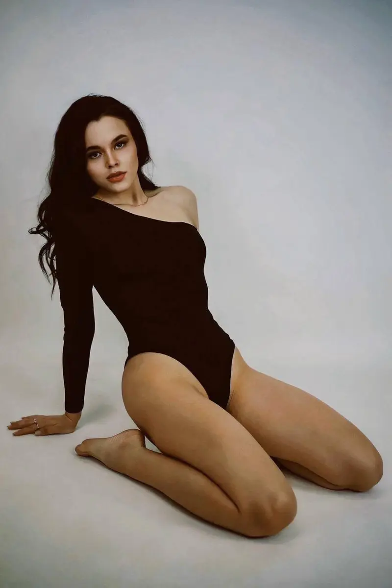 Милана escort in Kazan