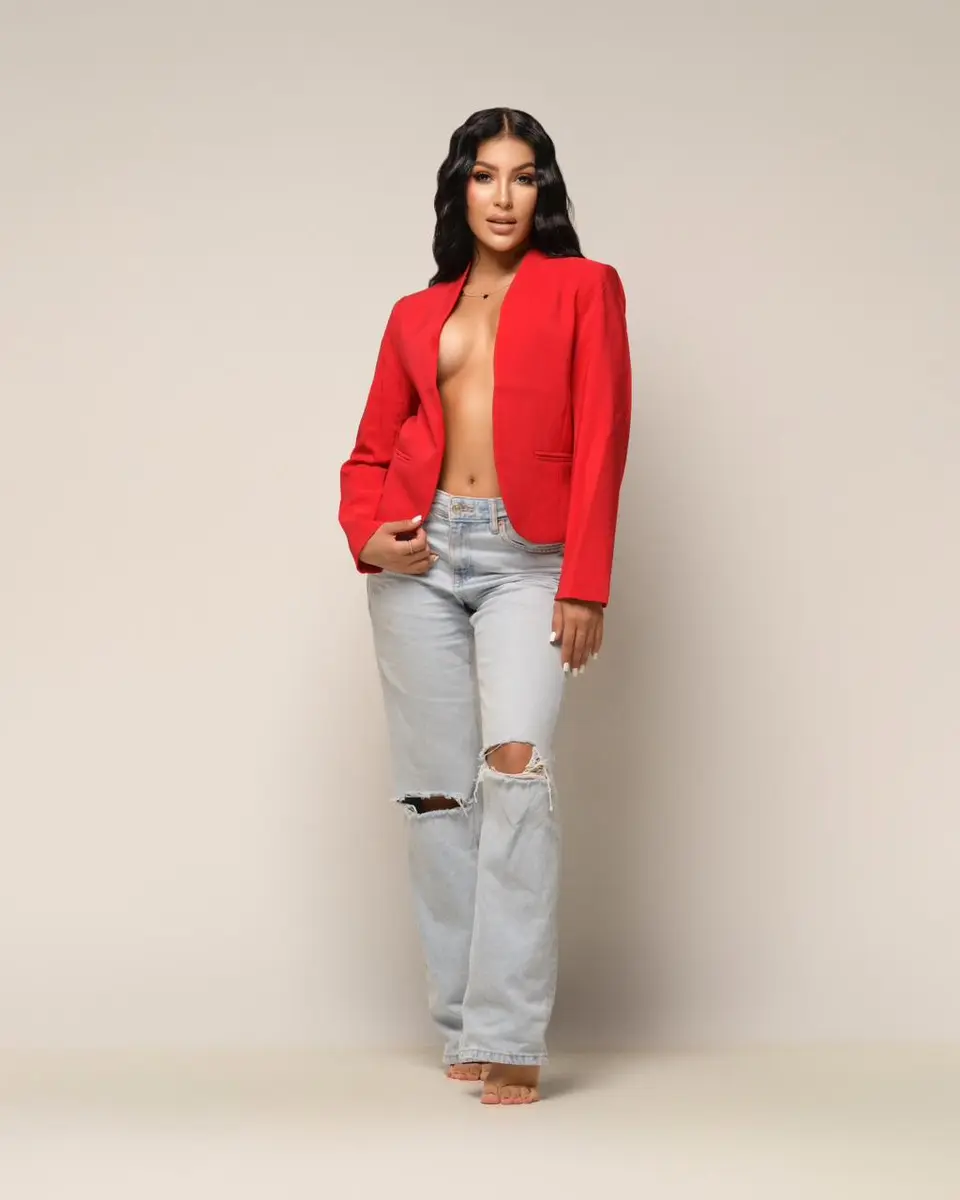 Мина escort in Kazan