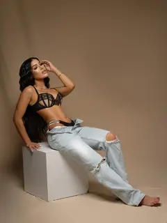 Мина escort in Kazan