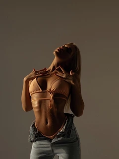 Мира escort in Kazan