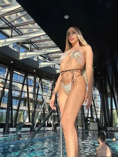 Перси escort in Kazan