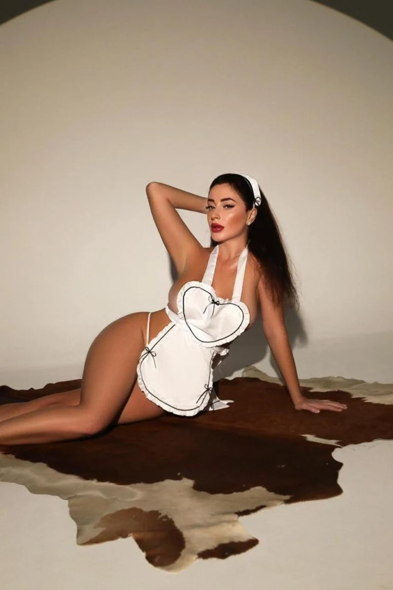 Петра escort in Kazan