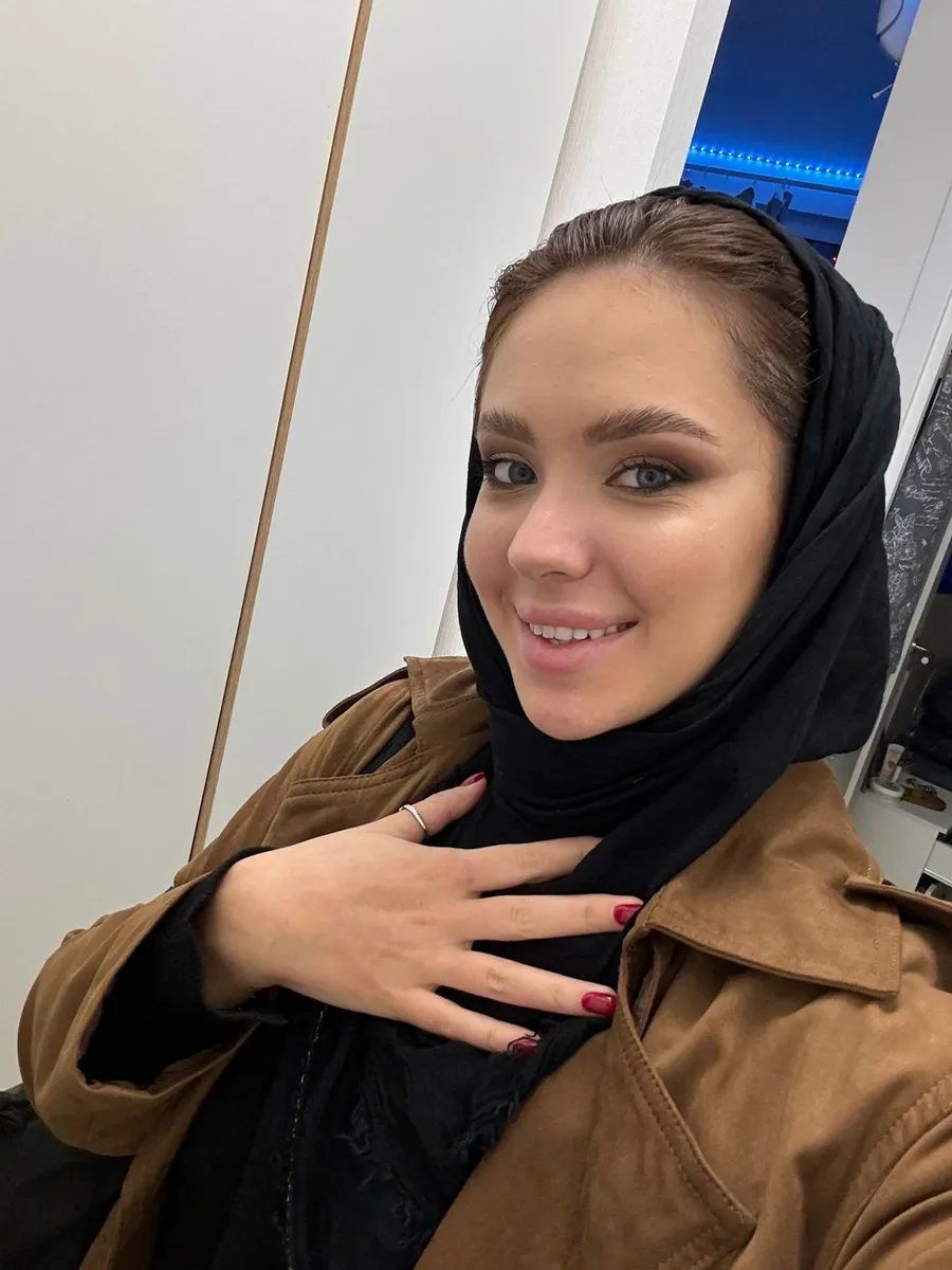 Сандра escort in Kazan