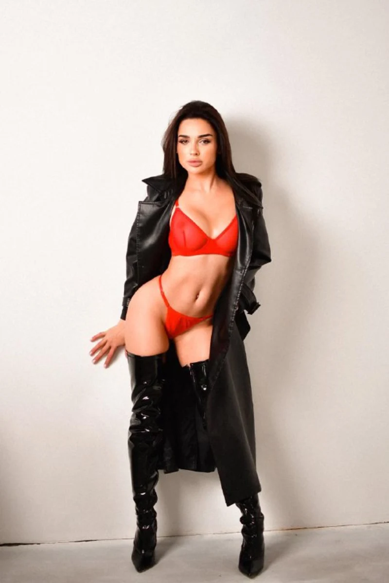 Шейла escort in Kazan