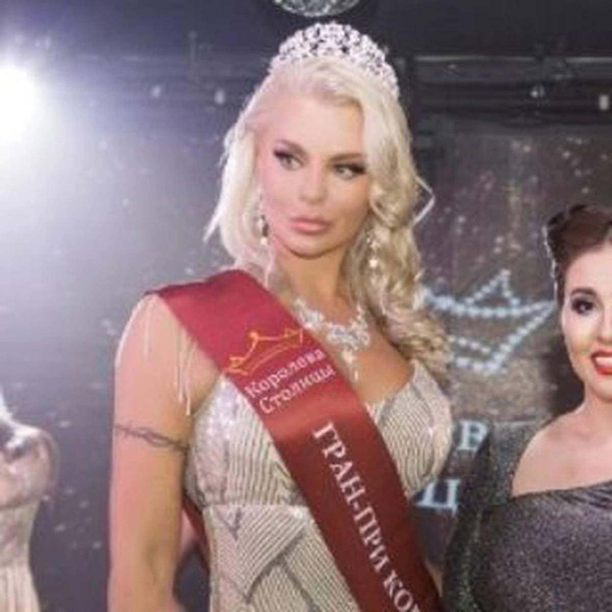 Светлана escort in Kazan